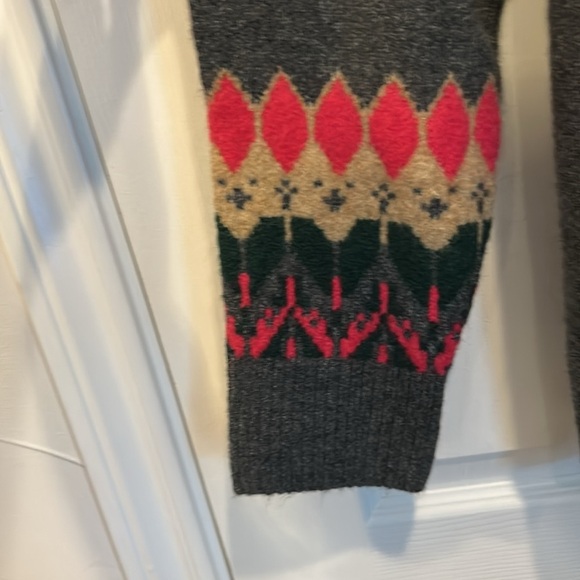 CECE Fairisle Trim Sweater - Picture 8 of 10